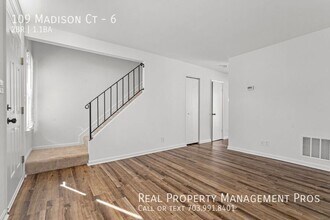 109 Madison Ct in Stafford, VA - Building Photo - Building Photo