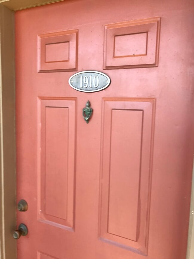 10263 Gandy Blvd N, Unit 1910 in St. Petersburg, FL - Building Photo - Building Photo