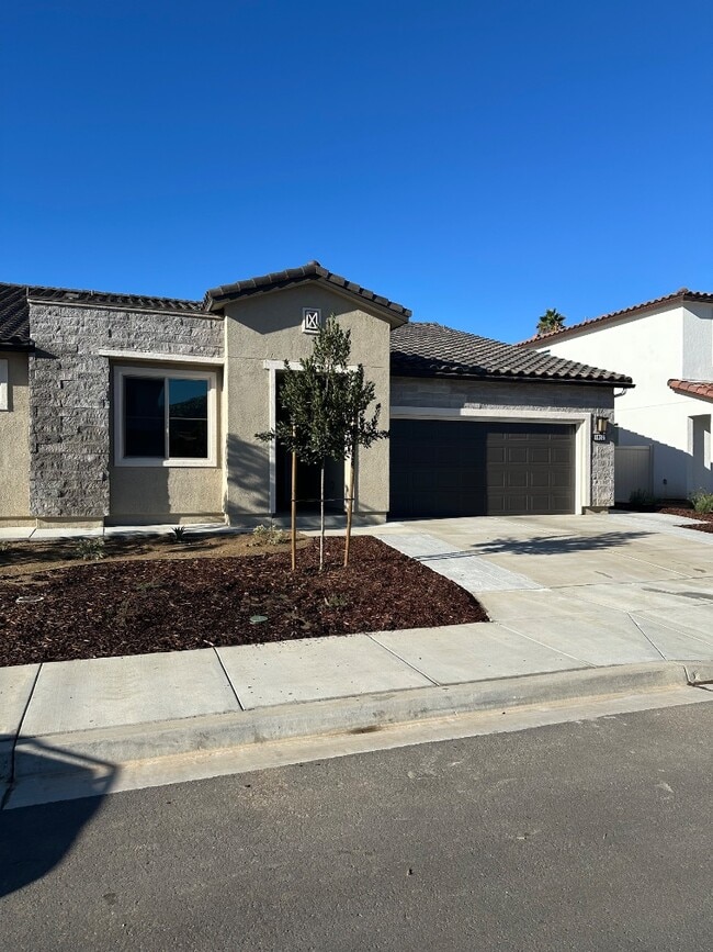 property at 2055 Woolem Pl