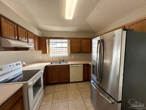 4067 Glenway Dr in Pensacola, FL - Foto de edificio - Building Photo