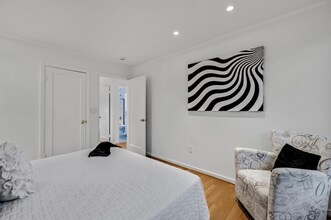 330 Cuardo Ave in Millbrae, CA - Building Photo - Building Photo