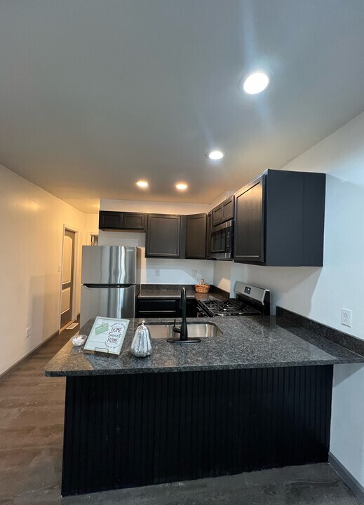 406 E 12th St in Wilmington, DE - Building Photo