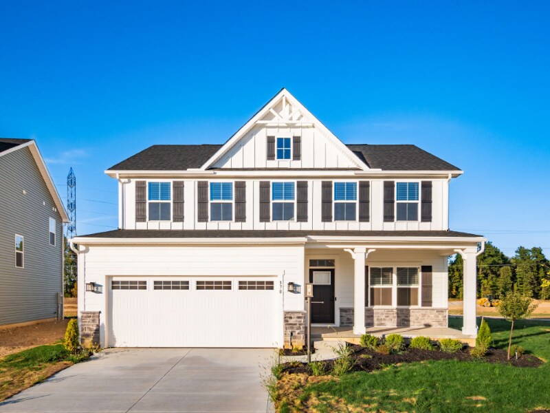 370 Alicia Kelton Dr in Delaware, OH - Building Photo