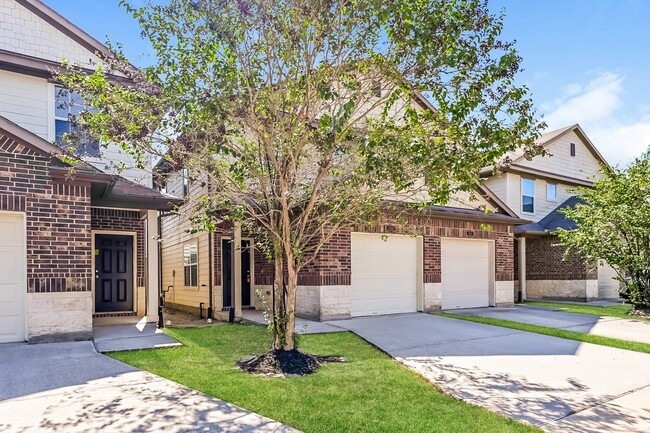 12128 Pia Drive in Houston, TX - Building Photo - Building Photo