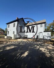 414 E Morehead St in Burlington, NC - Foto de edificio - Building Photo