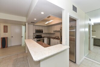 11811 Ave of the PGA in West Palm Beach, FL - Building Photo - Building Photo