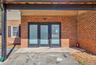 906 Ponderosa Trail in Cameron, NC - Building Photo - Building Photo