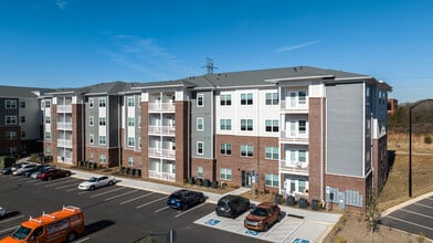 Residences at Cedar Creek in Charlotte, NC - Building Photo - Building Photo