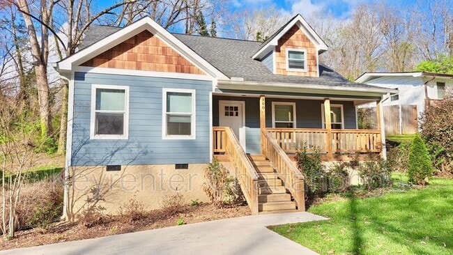 property at 300 W Ridgewood Ave