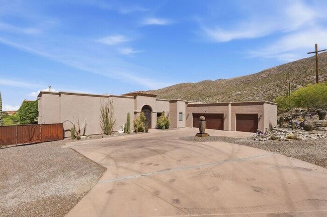 5405 N Houghton Rd in Tucson, AZ - Building Photo - Building Photo