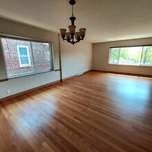 7729 Brookline Terrace, Unit Apt. A in Richmond Heights, MO - Building Photo - Building Photo