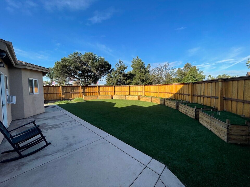 6482 Montezuma Rd in San Diego, CA - Building Photo