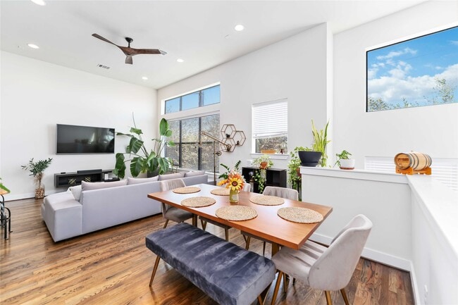 property at 6 N Hutcheson St