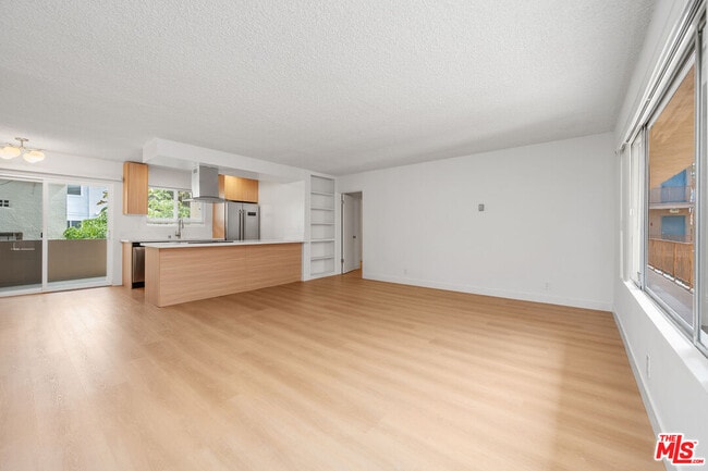 833 5th St in Santa Monica, CA - Building Photo - Building Photo