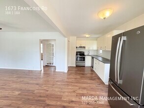 1673 Francois Rd in Windsor, ON - Building Photo - Building Photo