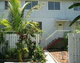 22221 SW 103rd Ct in Miami, FL - Building Photo
