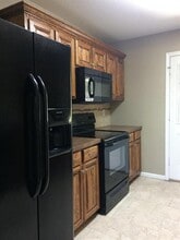 711 E Culton St in Warrensburg, MO - Building Photo - Building Photo