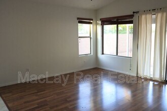 35161 N Bandolier Dr in Queen Creek, AZ - Building Photo - Building Photo
