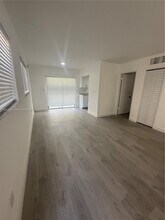 8295 NE Miami Ct in Miami, FL - Building Photo - Building Photo