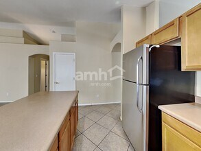 4661 S Paseo Rio Bravo in Tucson, AZ - Building Photo - Building Photo
