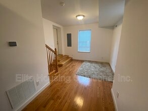 210 E Withers Rd in Wytheville, VA - Building Photo - Building Photo