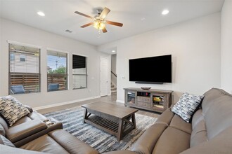 6810 Idea Rd in Austin, TX - Building Photo - Building Photo