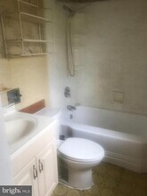 2904 Clearview Ave in Baltimore, MD - Building Photo - Building Photo