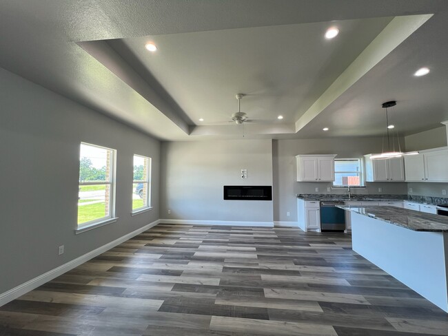 821 Edgar St in Greenville, TX - Building Photo - Building Photo