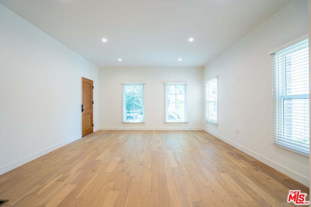 6511 Orange St in Los Angeles, CA - Building Photo