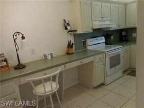4372 27th Ct SW-Unit -2-301 in Naples, FL - Building Photo - Building Photo