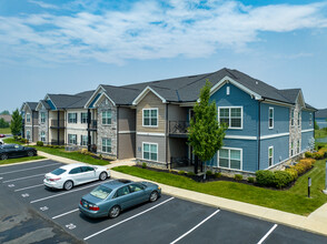 Cortland Sunbury in Sunbury, OH - Foto de edificio - Building Photo