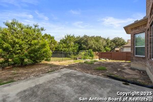 16502 Sierra Linda in Helotes, TX - Building Photo - Building Photo