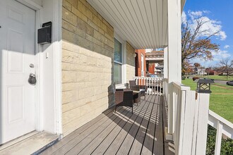 5641 Cates Ave, Unit Apt A-1 in St. Louis, MO - Building Photo - Building Photo