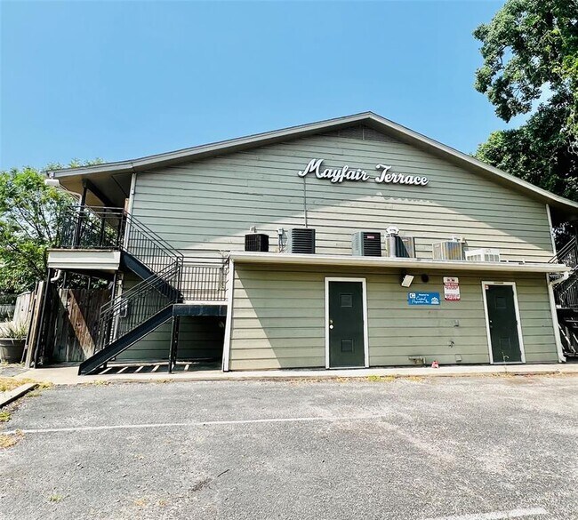 property at 1037 E 44th St