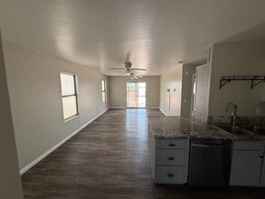 521 W Jardin Loop in Casa Grande, AZ - Building Photo - Building Photo