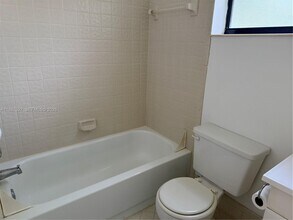 3929 Carambola Cir N in Coconut Creek, FL - Building Photo - Building Photo