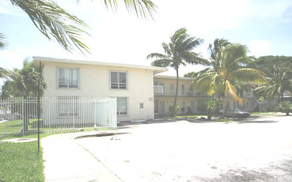 750 NE 61st St in Miami, FL - Building Photo - Building Photo