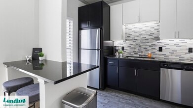 17811 Vail St in Dallas, TX - Building Photo - Building Photo