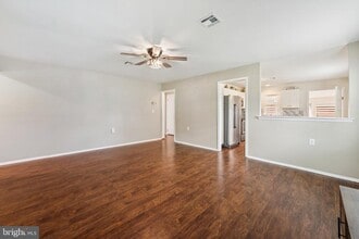 38 Sheffield Pl in Vincentown, NJ - Building Photo - Building Photo