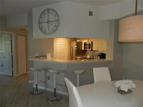 3020 Alcazar Pl-Unit -306 in Palm Beach Gardens, FL - Building Photo - Building Photo