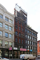 423 Broome St Apartments