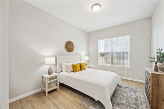 Cadia at Lago Mar in Texas City, TX - Building Photo - Building Photo