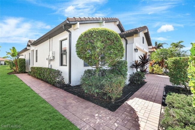 1416 Lucena Ln S in Naples, FL - Building Photo - Building Photo