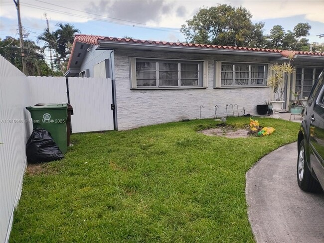 property at 1090 W 60th St