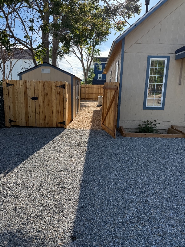 215 Collyer St in Longmont, CO - Building Photo - Building Photo