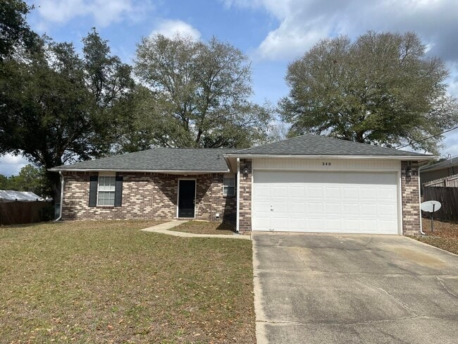 property at 240 Westview Dr