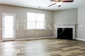 3832 Humber Ct in Cumming, GA - Foto de edificio - Building Photo