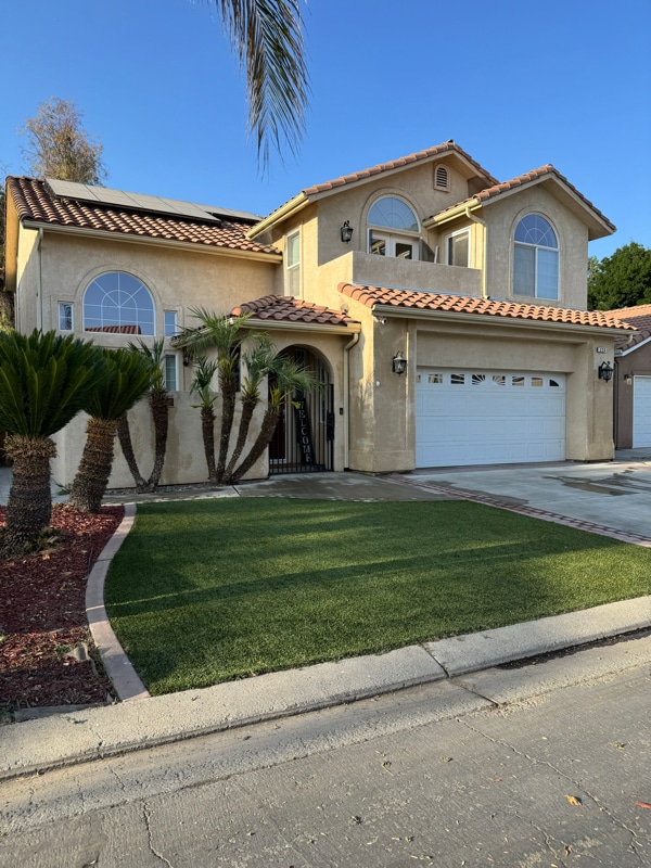 property at 220 Lake Dr