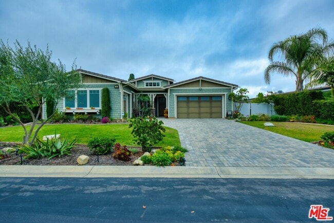 9 Casaba Rd in Palos Verdes Estates, CA - Building Photo - Building Photo