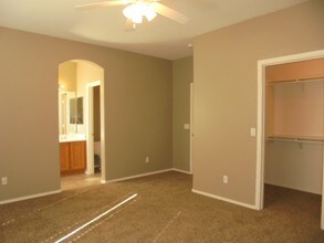 12725 W Cheery Lynn Rd in Avondale, AZ - Building Photo - Building Photo